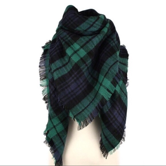 Green & Navy Blue Plaid Blanket Scarf - Picture 1 of 3